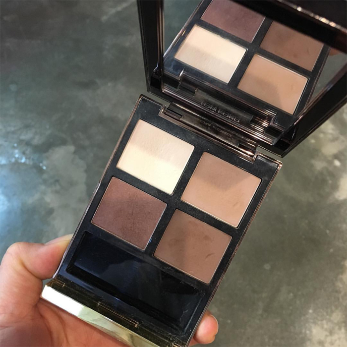 Điểm nhấn tray Khay phấn mắt bốn màu TOM FORD TF 01 03 05 20 11 12 04HONEYMOON 20 bảng phấn mắt tutu