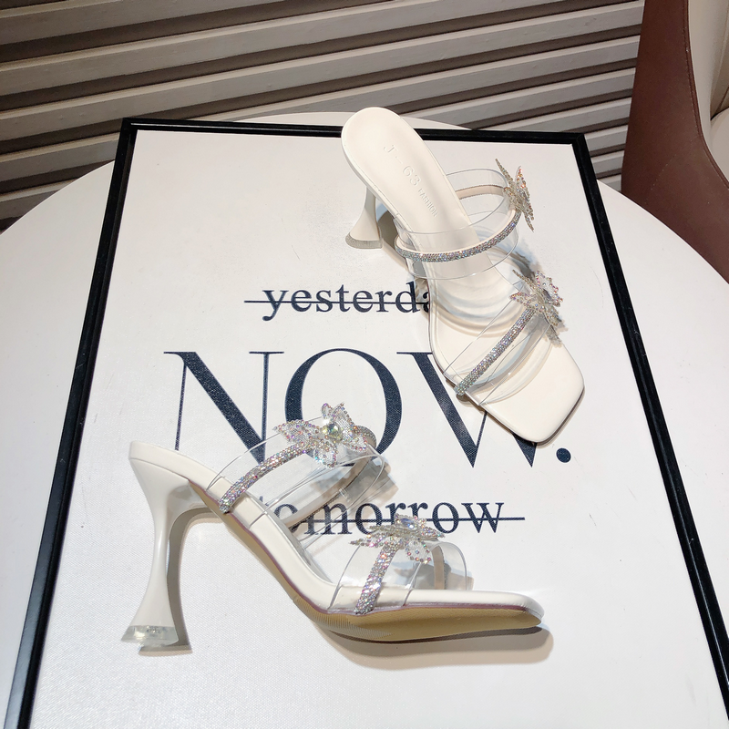Летняя одежда 2025 года, красивая прозрачная сексуальная обувь-тапочки для улицы летом