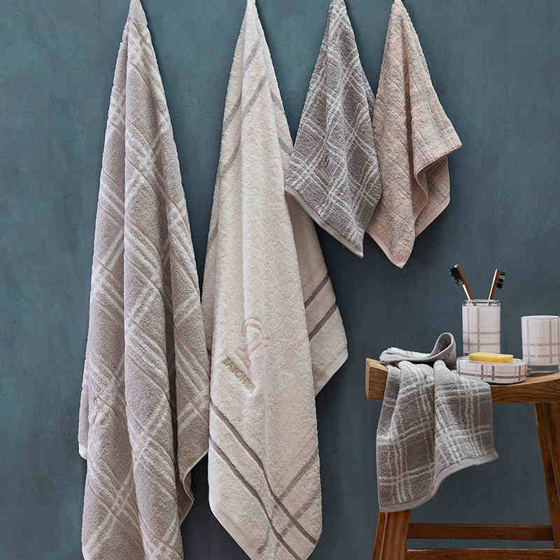 TAYOHYA England Series Bath Towels, Thick Pure Cotton, Fluffy, Soft, Skin-Friendly, Absorbent, Large Towels TAYOHYA England Series Bath Towels, Thick Pure Cotton, Fluffy, Soft, Skin-Friendly, Absorbent, Large Towels