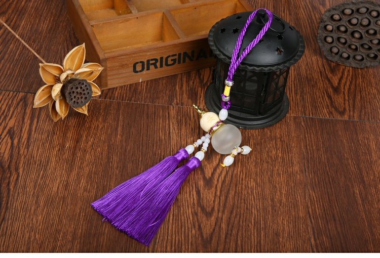 Mặt dây chuyền xe hơi nước hoa bầu Hang trang sức xe cung cấp nội thất gương chiếu hậu để bảo vệ ngọc bích an toàn phụ kiện trang trí xe hơi