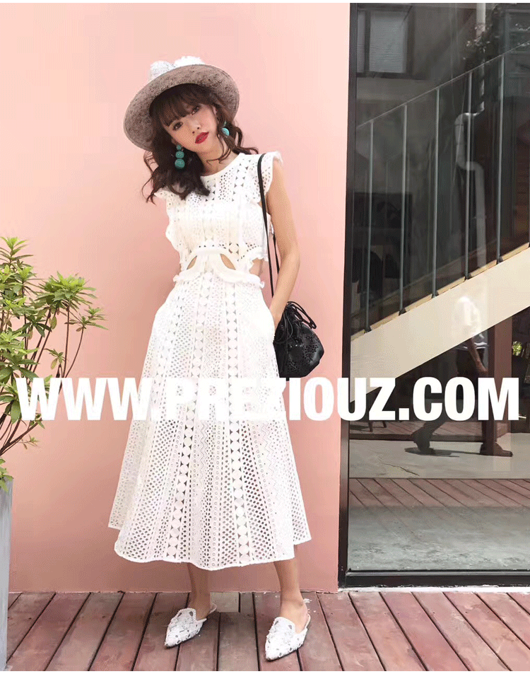 Hương thơm nhỏ váy trắng ren khâu thêu eo mỏng tự trồng kỳ nghỉ dài một- dòng váy váy xòe ngắn liền thân