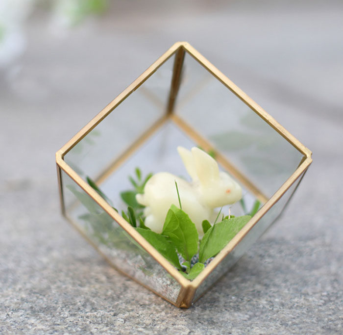 High - end custom copper - colored large cube glass - floral room square - flesh - floral box multi - meat microlandscape flower