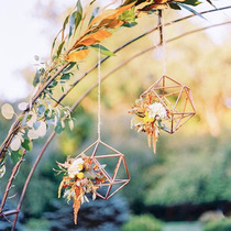  Overseas forest wedding creative flower rack Air pineapple copper rack Geometric flower decoration DIY charm
