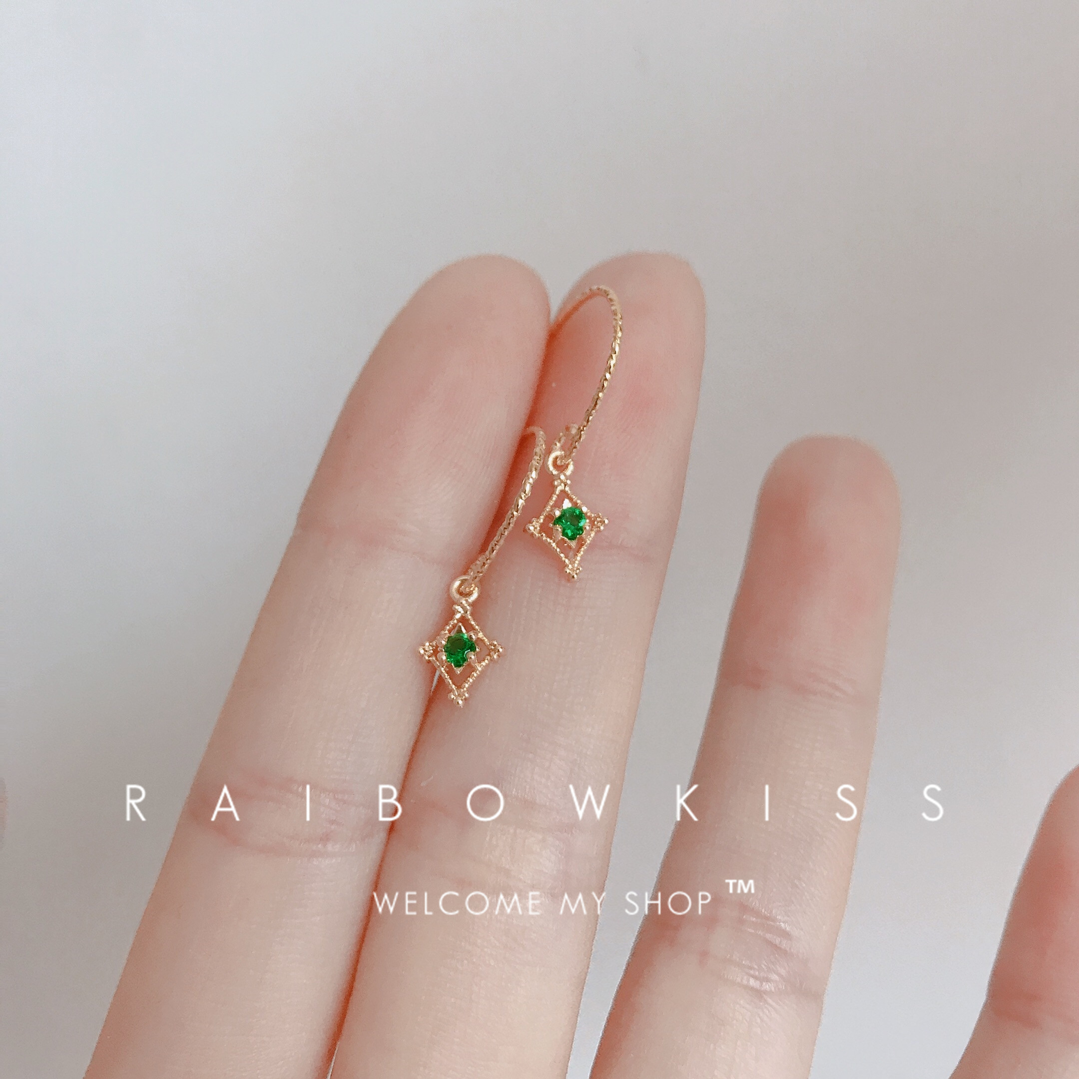 Xinmia original simple green gem 24k bag gold square grandmother earrings gold in student ear crashes