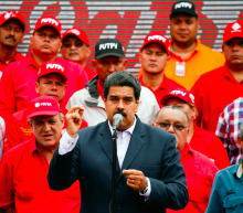 根据Refinitiv Eikon的数据和PDVSA的内部文件，在美国严厉制裁的压力下，委内瑞拉的石油出口在2020年下降了37.65万桶/天，给社会党总统马杜罗带来财务压力...