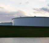 北京时间周三凌晨，美国石油协会(API)公布的数据显示，美国截至4月17日API原油库存...