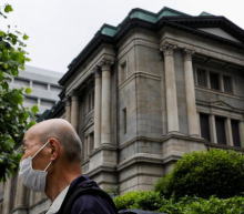 日本央行的根本想法是，无法保证可以实现2%的可持续通胀，因此需要维持一种稍微宽松的货币政策。对于财政部来说，它正在关注外汇的波动性和交易...