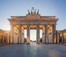 德国政府内部对完成北溪天然气管道二线项目的疑虑日益增加。而德国总理默克尔...