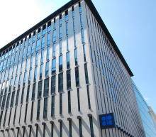 预计OPEC+不会在这次会议上调整政策，但如果预期下半年的市场供应短缺没有实现，并且价格仍低于80美元，该组织可能会在晚些时候减产...