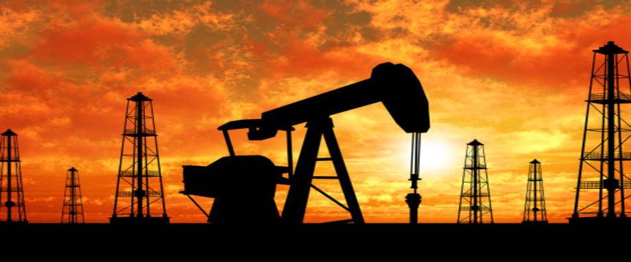 石油输出国组织及其盟国(OPEC )消息人士对路透表示,沙特阿拉伯和俄罗斯已达成初步协议,将目前创纪录的减产延长一个月,同时向那些不遵守减产协议的国家施压,要求其进一步削减产量。然而,消息人士称,对于周四