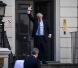 英国要学“老大哥”美国放弃现有伊核协议？英国首相鲍里斯 约翰逊9月23日呼吁达成“新的”伊核协议，引发外界对伦敦是否会效仿华盛顿放弃现有协议的疑问。但几小