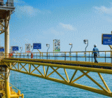 ������Ʒר�ұ�ʾ��ʯ�͵Ķ�ȱ���ܽ��ͼ�����80��Ԫ/Ͱ����ָ�����������ڸı䣬�г���������ƽ�⡣������Ŀǰ״������û�е�����ʤ����ʱ��