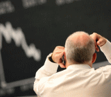 周一欧洲时段，欧元/美元保持前一时段的上行趋势，目前抵达1.1400中段的日内高位。美元的下跌以及欧元区零售销售数据都对提振该货币对起到了一定作用。欧元/美元的...