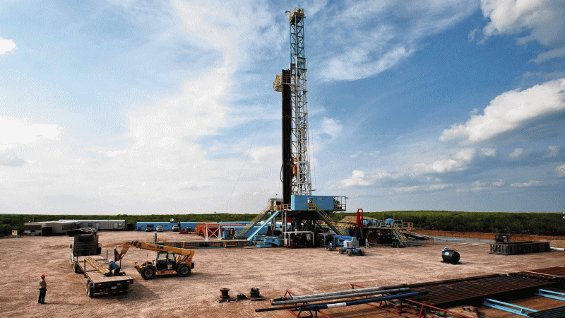 美国油服公司贝克休斯周五(6月4日)公布数据显示,截至6月4日当周,美国钻井总数环比减少1座至456座