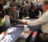 北京时间周五20:30，美国劳工部发布4月份非农就业报告，失业率进一步下降，但新增就业岗位和薪资均不佳。截至发稿，现货黄金跳升逾5美元...