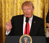 特朗普下周开始的行程将紧紧围绕税改展开，科恩认为两大委员会和参众两院有望在2017年通过税改。此前科恩就暗示，税改计划已经取得了关键性进展