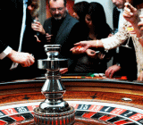 旧金山联储主席John Williams指出：“为了回到正常水平，未来几年内我们有必要看到更多次加息。关于上调短期利率，我们可能只走了一半的路“