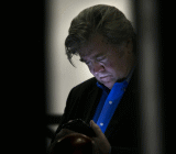 朗普的前白宫首席顾问史蒂夫·班农于9月12日对税收改革的前景表示怀疑。他认为，预计至少在接下来的三个月里，美国的任何税法都不会发生变化，这可能要到明年才会发生