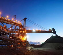 高盛发出上述强烈看空信号之前，花旗集团已经表示，房地产行业如果不能出现强...