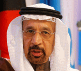 据路透报道，OPEC及其盟友正致力于推动从10月水平减产至少130万桶/日。但若俄罗斯不同意大幅减产，OPEC将推迟减产决定。消息刺激油价大涨，但在沙特石油部长讲话...