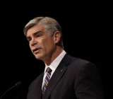 Fed哈克：建议未来几个月美联储暂停加息，开始“缩表”