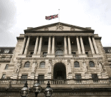 英国监管局要求汇丰控股、渣打集团等7家银行取消派息；近期，美股已经有一些公司宣布暂停派息计划