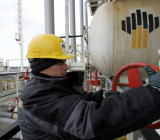 因针对俄罗斯的国际制裁，埃克森美孚正在结束与俄罗斯国有能源巨头PAO Rosneft的合作项目
