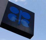 市场将焦点转向石油输出国组织(OPEC)和非OPEC产油国下周一(7月24日)在俄罗斯圣彼得堡(St. Petersburg)举行的联合部长级监督委员会会议。