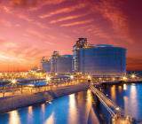 美国石油学会(API)公布的数据显示，截至11月3日当周API原油库存降幅不及预期。汽油库存则录得上升，唯有精炼油库存降幅超出预期。但整体API库存数据仍偏空