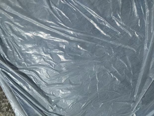 Jinlong Khăn trải bàn dùng một lần Khăn trải bàn dùng một lần màu đỏ trắng bằng vải bàn tiệc cưới 1,4-2 mét - Các món ăn dùng một lần túi nilon tự hủy