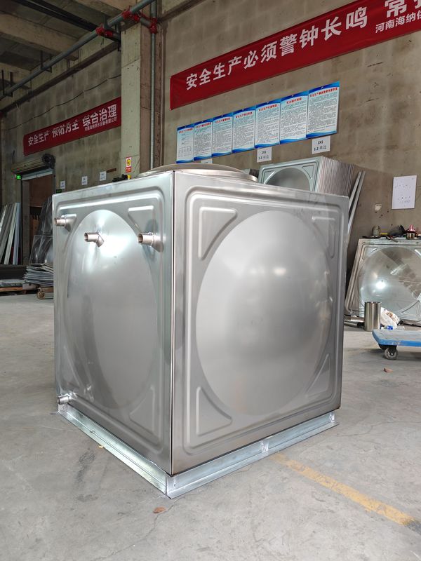 1 Ton 304 Stainless Steel High-Level Expansion Water Tank 1 Cubic Meter Stainless Steel Water Tank Stainless Steel Soft Water Tank
