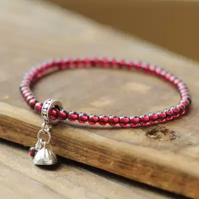 Yunling people's original natural 5A wine red garnet bracelet female 925 sterling silver showerhead woman Stone Manlian