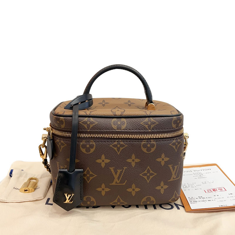 【99% New】Lv Louis Vuitton Show Model Makeup Bag Vanity Monogram Women's Shoulder Crossbody Bag Authentic from the Boutique