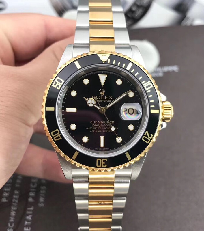 Box and Papers, 98% New, 40mm Rolex Submariner 116613Ln Black Submariner Automatic Mechanical Men's Watch, Genuine