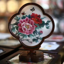 Suzhou embroidery pure hand embroidery chicken wing wood double-sided embroidery ornaments National Beauty and Heavenly Fragrance creative Chinese style craft ornaments