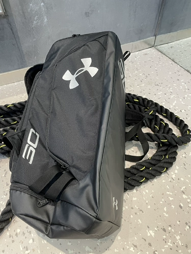 Спортивная сумка, сумка через плечо на одно плечо с разделителями, вместительные и большые туфли, надевается на плечо