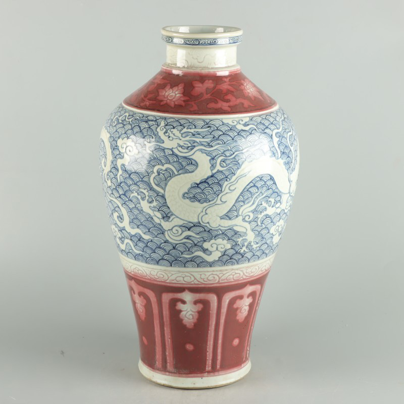 (Ghost City) CQ4713 Old Tibetan blue and white sea water dark engraved dragon pattern glaze red plum vase