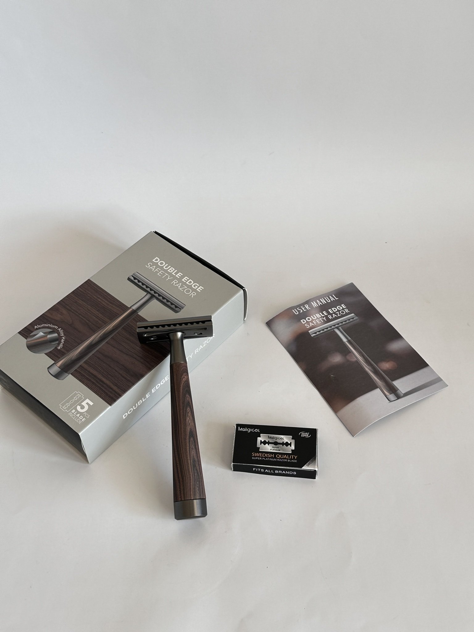 pic of this wooden razor