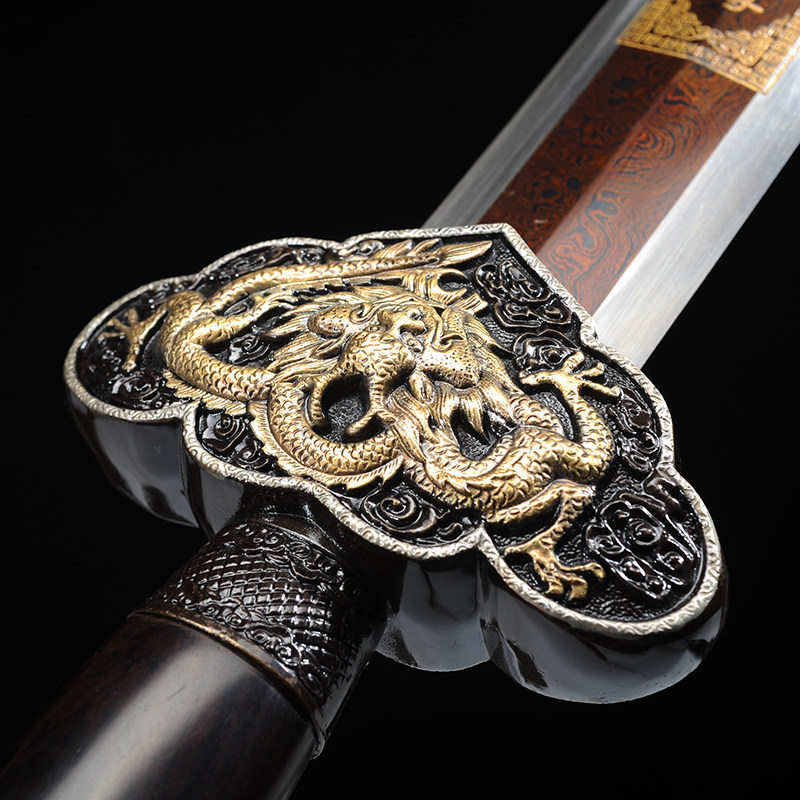 Kowloon Heavy Sword (Cage Gold Silver Fitted Octafacial Color Steel Black Sandalwood) Zhejiang Provincial Master unopened with a long sword