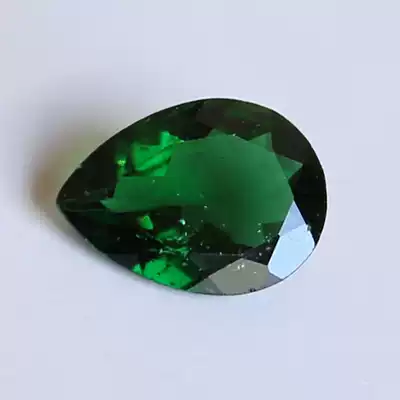 1 37 carat natural chrome tourmaline bare stone water drop pear-shaped ring surface thick green color bright color full female