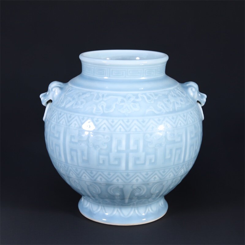 (Ghost City) Sky Blue Glaze Dragon Pattern Beast Ear Zun wg601