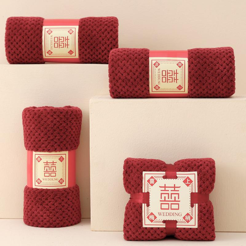 Bear Towel Gift Coral Fleece Square Towel Red Towel Holiday Birthday Wedding Return Gift Souvenir