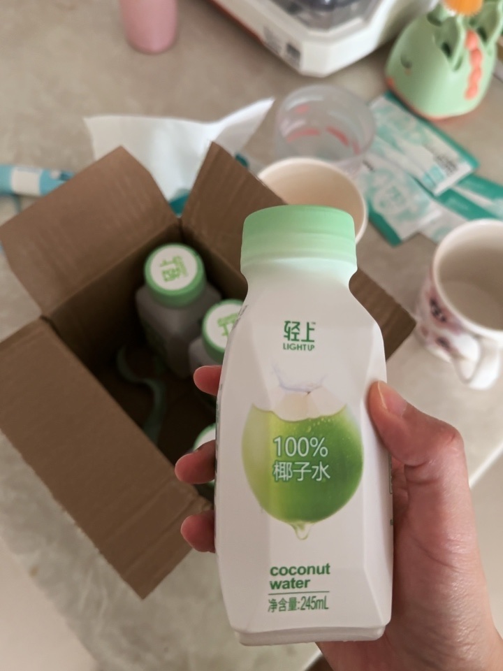 轻上泰国进口椰子汁含饮品245ml*6瓶好用吗