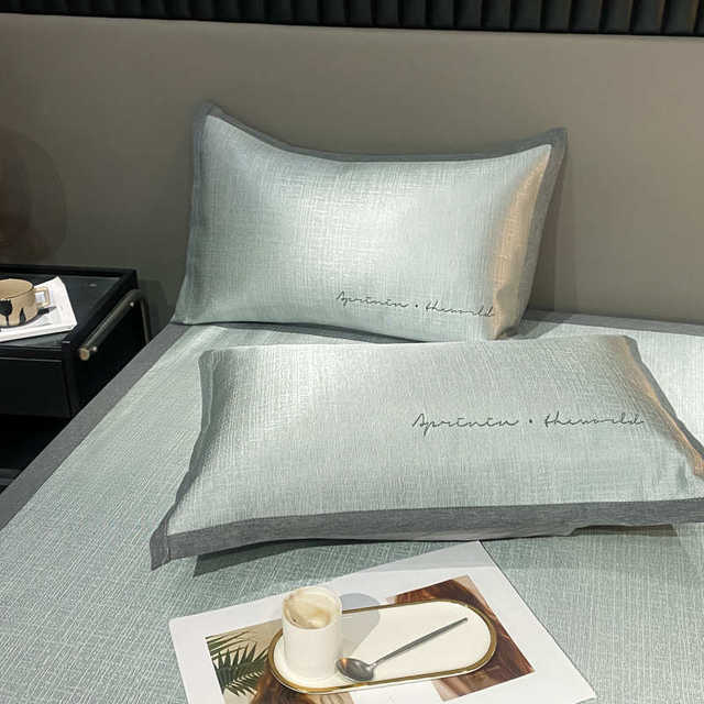 Nantong new summer ice silk mat three-piece set machine washable sheets and bed fittings air conditioning mat manufacturer wholesale