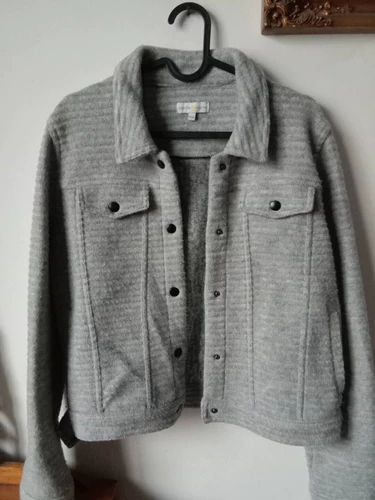 Куртка Chache серая.