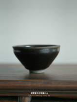 Jian kiln black glaze cup iron body glaze water is thick and oily