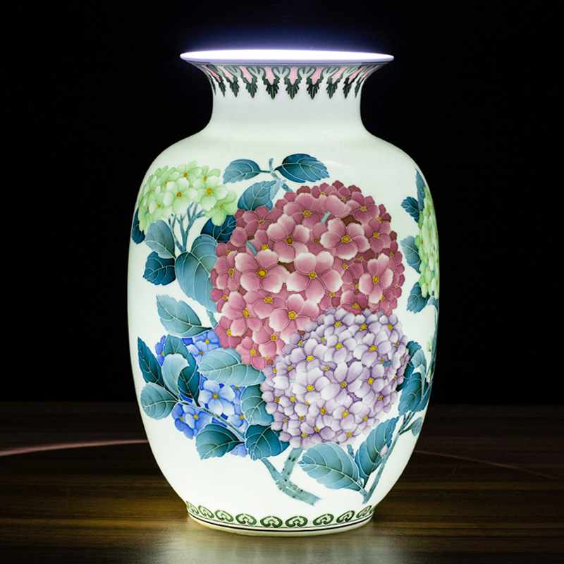 Underglaze colorful ceramic vase provincial arts and crafts artist Qu Xibo hand-painted porcelain vase Chinese-style home decoration porcelain ornaments