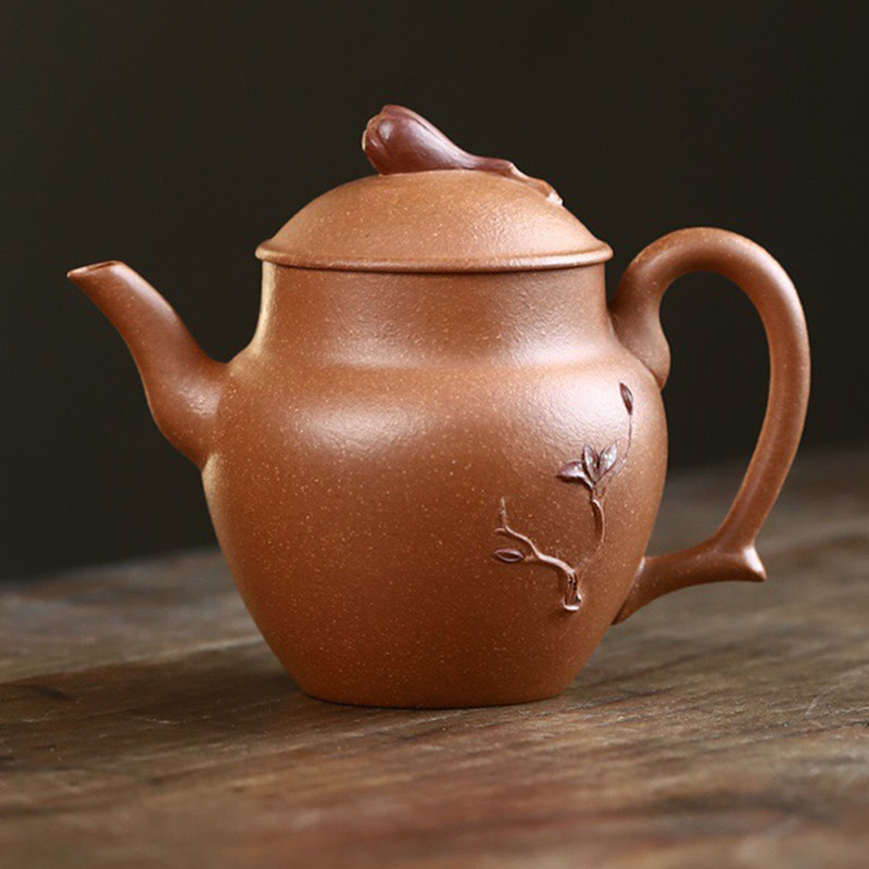 New Year's special purple sand pot raw mine assistant Mr. Zhu decals autumn water falling slope mud about 180cc famous handmade