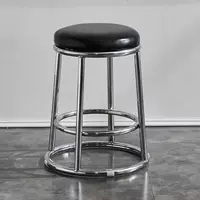 45 с высокой черной кожаной лапшой