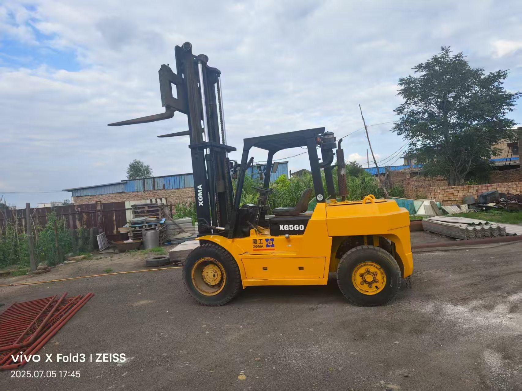 12月30日吕梁夏工6吨叉车一台（山西吕梁）网络拍卖公告